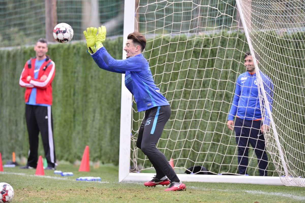 FCSB // VIDEO Analiza lui Bogdan Vintilă după cantonamentul din Spania » Ce spune despre Gnohere, Cristi Manea și Adi Popa