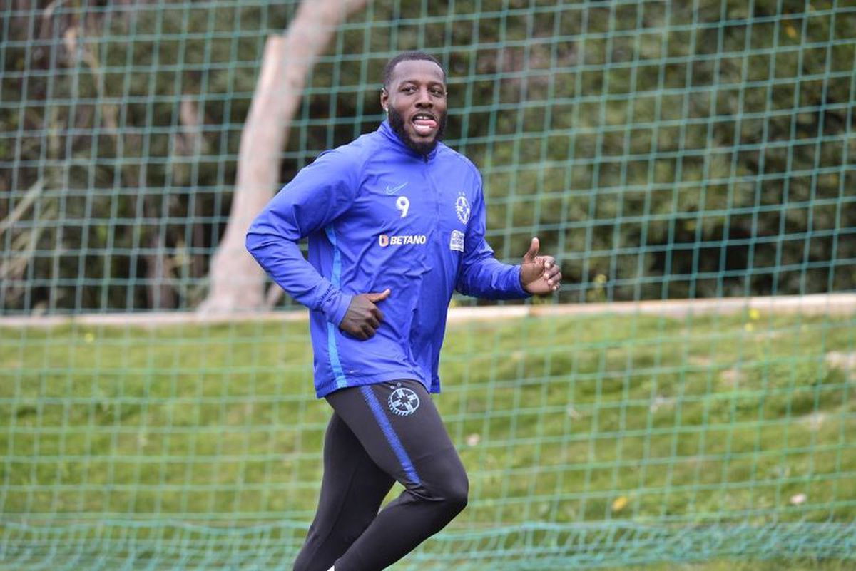 CORESPONDENȚĂ GSP DIN SPANIA // FOTO Harlem Gnohere trage tare la antrenamente! Ce șanse are să joace + detalii despre accidentații Florin Tănase, Răzvan Oaidă și Aristidis Soiledis