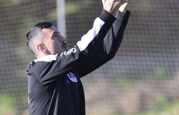 CORESPONDENȚĂ DIN SPANIA » VIDEO + FOTO Ioan Hora, interviu cu cărțile pe masă: „La ASA - Oțelul, când am pierdut titlul, a fost ceva dubios”