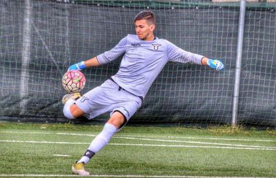 Transfer de la campioană » Rapid încearcă să-l aducă pe portarul Ionuț Rus: „Așteptăm răspunsul lui Dan Petrescu”