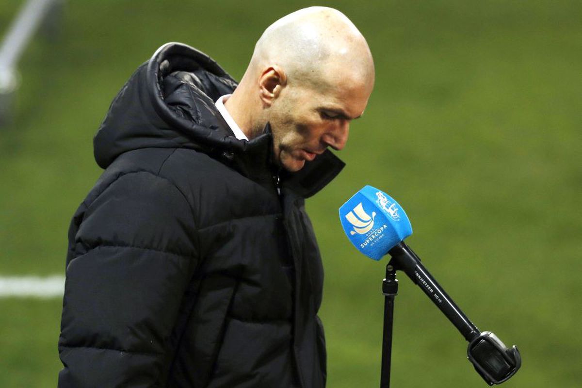Suporterii îi cer demisia după eliminarea din Cupă, dar Zinedine Zidane rămâne calm: „Am încercat, astfel de lucruri se întâmplă”