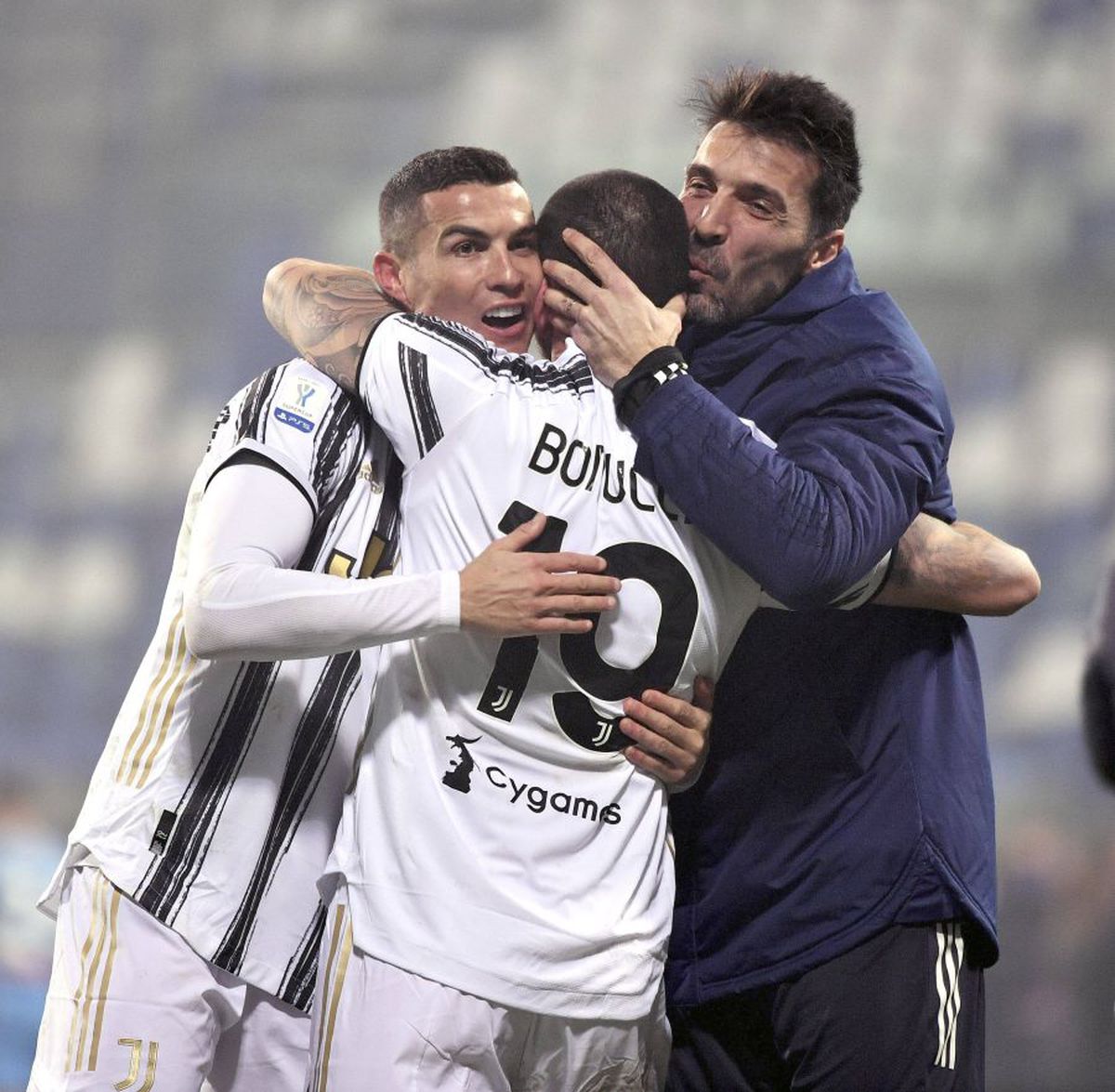 JUVENTUS - NAPOLI 2-0. Regele Cristiano Ronaldo » Portughezul e golgeterul planetar!