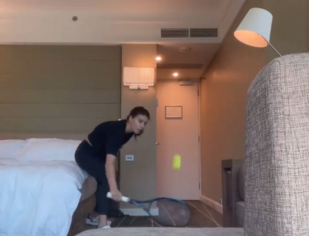 FOTO Sorana Cîrstea, în izolare la Melbourne. Primele imagini din camera de hotel: „Ziua 5. Sau poate 6?”