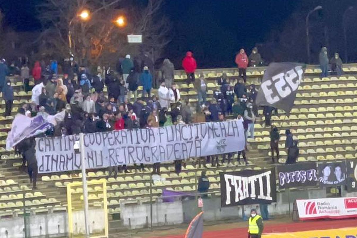 „Câinii”, ironizați la Pitești: „Cât timp cooperativa funcționează, Dinamo nu retrogradează!”