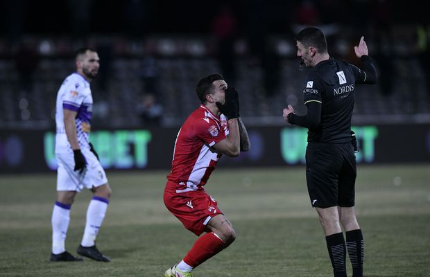 Iuliu Mureșan, un car de nervi la adresa arbitrajului: „Mi-au spus jucătorii ce le-a zis Bîrsan. Atunci, ce a fluierat?”