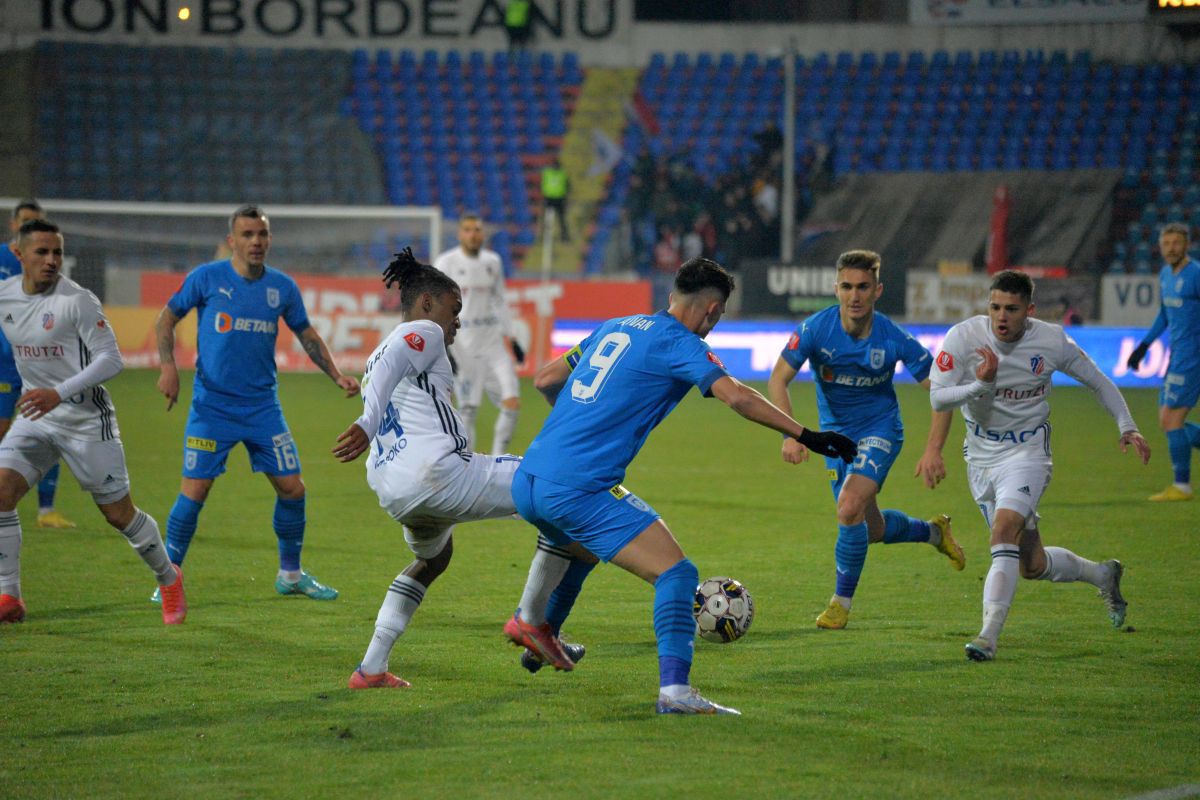 Debut cu stângul pentru Neagoe » Universitatea Craiova pleacă învinsă de la Botoșani