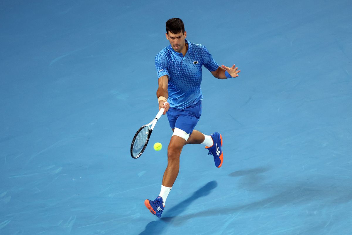 Novak Djokovic e în optimi la Australian Open! L-a învins categoric pe Dimitrov, în ciuda problemelor medicale