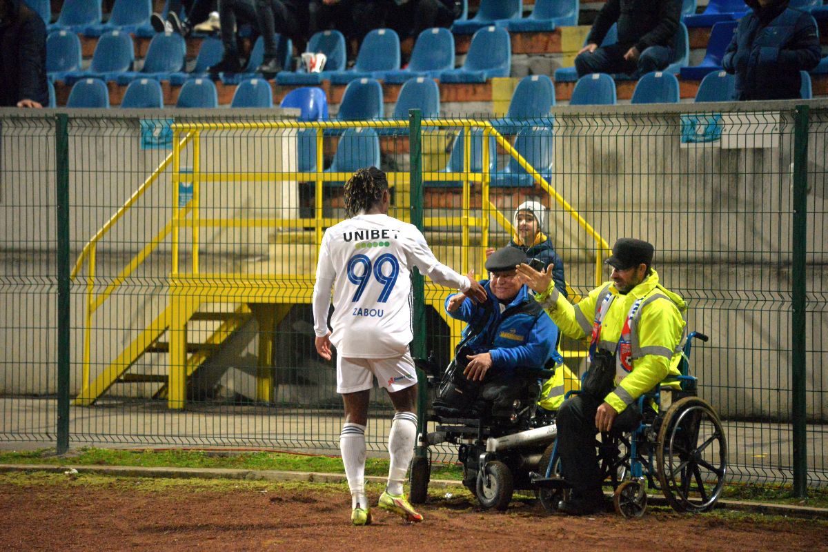 Debut cu stângul pentru Neagoe » Universitatea Craiova pleacă învinsă de la Botoșani