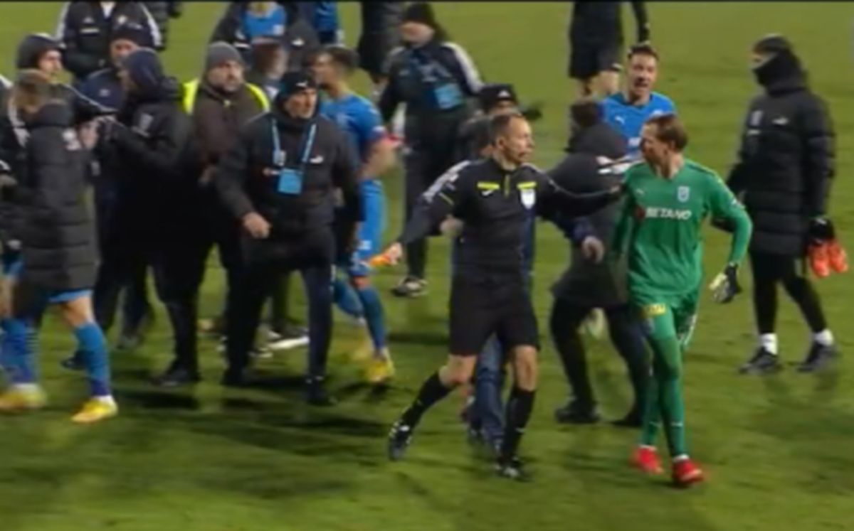 Scandal FC Botoșani - CSU Craiova 1-0