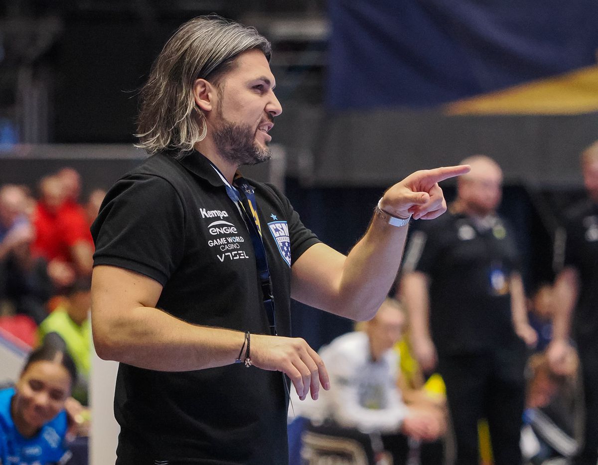 CSM București - Savehof