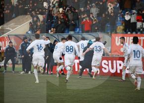 FC Botoșani, fiesta în vestiar, după victoria cu CFR Cluj! Primele declarații ale lui Bogdan Andone