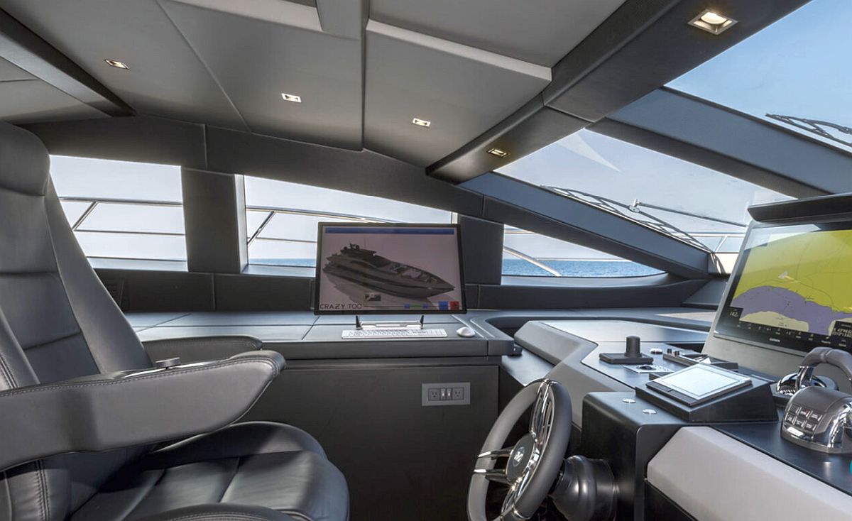 Max Verstappen şi-a cumpărat un iaht de lux. Foto: mangustayachts.com