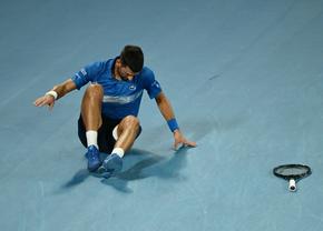 Novak Djokovic nu a vrut să dea detalii despre accidentarea suferită în meciul disputat contra lui Carlos Alcaraz