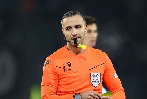 Arbitrul delegat la Qarabag - FCSB a fost suspendat 6 meciuri pentru erori grave de arbitraj. Foto: Imago