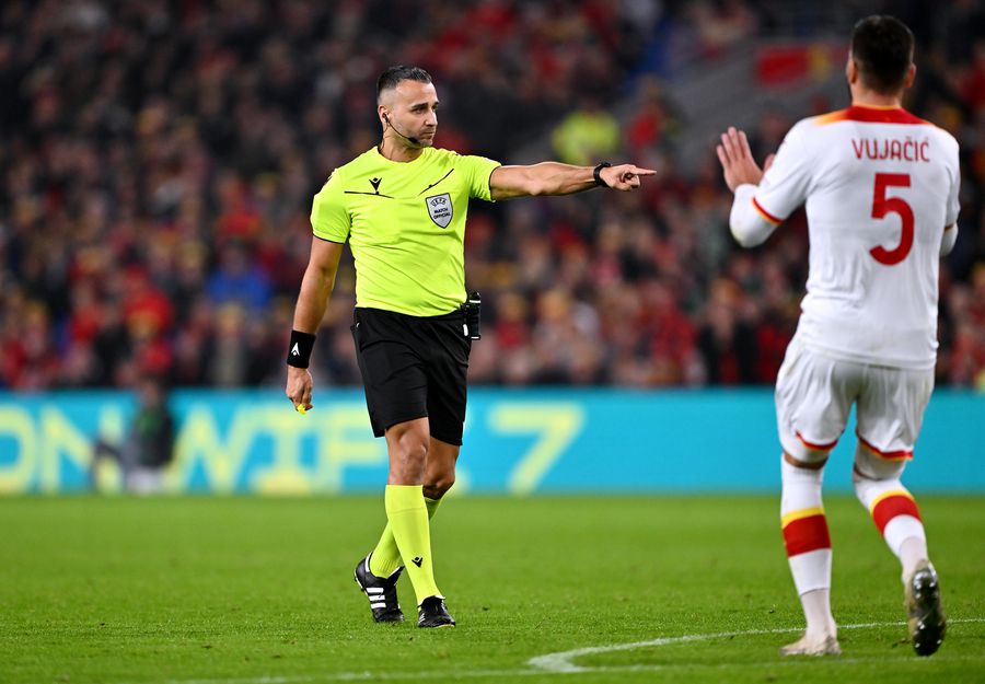 UEFA a ales cine arbitrează Qarabag - FCSB
