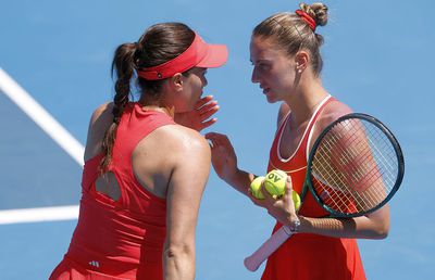 Gabriela Ruse - Marta Kostyuk, cea mai simpatică pereche de la Australian Open, a pierdut în faza „sferturilor”
