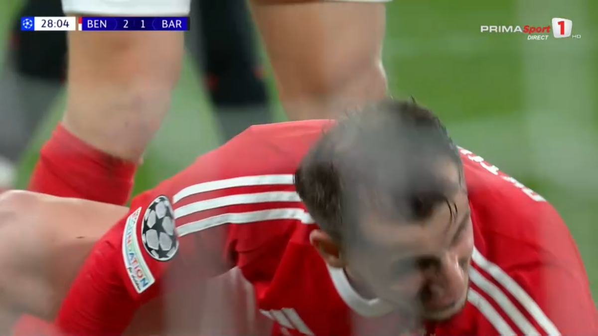 Repriză groaznică pentru fotbalistul Barcelonei » A făcut meciul praf în doar 8 minute