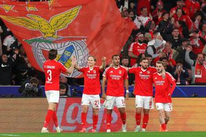 Benfica - Barcelona, în etapa 7 din Liga Campionilor » Gafă uluitoare! Golul 3 vine în minutul 23