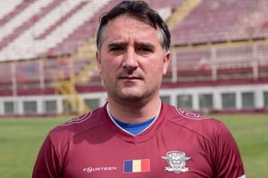 Nae Stanciu, legenda Rapidului, încătușat de polițiști pe bulevardul Dimitrie Pompeiu din București