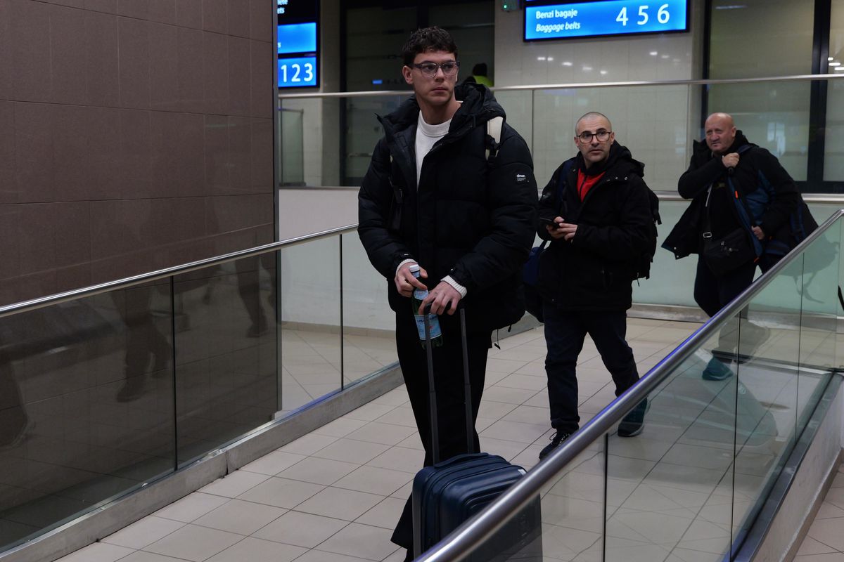 În sfârșit! Matteo Duțu a venit să semneze cu Dinamo: „El m-a convins să nu merg la Craiova!”