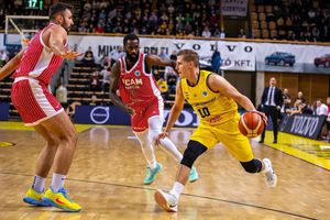 UCAM Murcia, echipa lui Emanuel Cățe, a obținut calificarea în „sferturile” FIBA Europe Cup
