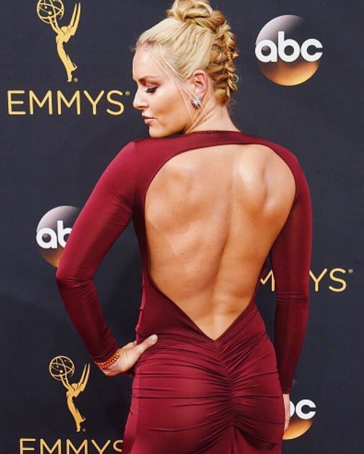 Lindsey Vonn a intrat în trendul „2016” și a „rupt” internetul cu imaginile postate // FOTO: Instagram