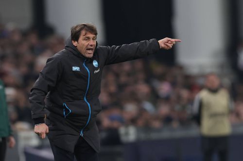 Antonio Conte pierde teren și în Liga Campionilor, după ce în Serie A Napoli a ajuns la 6 puncte de liderul Inter / Foto: Imago