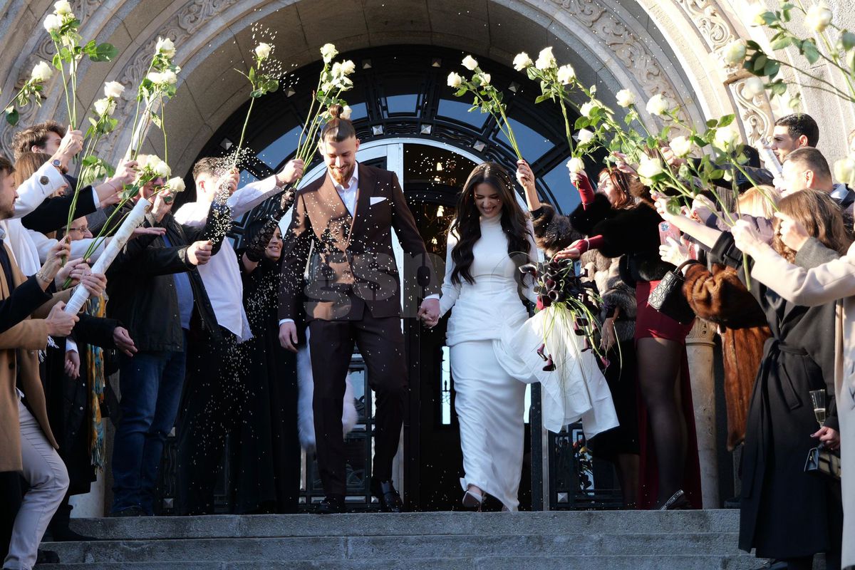 „Love my girls” » A furat toate privirile la petrecerea de logodnă a lui Radu Drăgușin, la Athenee Palace