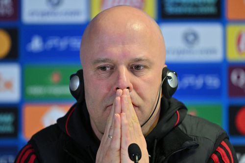 Arne Slot la confernița de presă a lui Liverpool / Imago Images