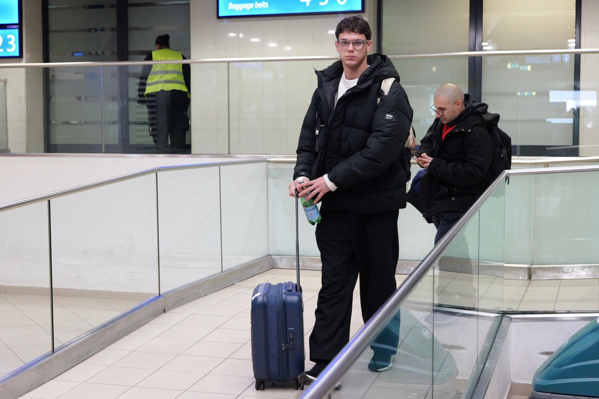 În sfârșit! Matteo Duțu a venit să semneze cu Dinamo: „El m-a convins să nu merg la Craiova!”