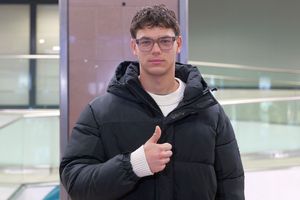 În sfârșit! Matteo Duțu a venit să semneze cu Dinamo: „El m-a convins să nu merg la Craiova!”