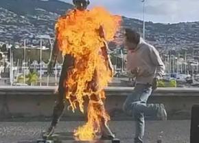 I-a incendiat statuia lui Cristiano Ronaldo » „Acesta este ultimul avertisment al lui Dumnezeu”