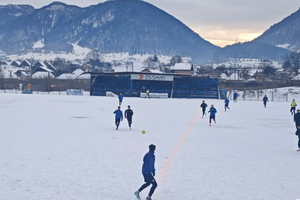 Meci într-un decor pitoresc în România