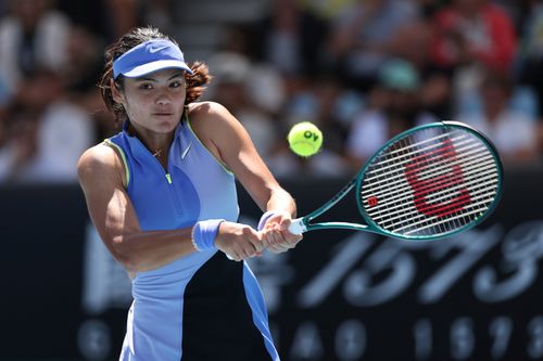 Emma Răducanu în acțiune la Asutralian Open FOTO Imago Images