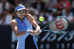 Emma Răducanu după eliminarea de la Australian Open: „Va fi bine să mă întorc în țara natală a tatălui meu”