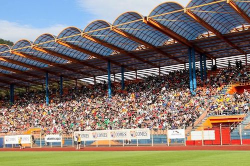 Suporterii pe stadionul din Piatra Neamț / Foto: Facebook Ceahlăul Piatra Neamț