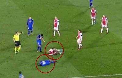 GETAFE - AJAX 2-0 // VIDEO+FOTO Scene nemaivăzute în cupele europene: Ryan Babel s-a zvârcolit pe gazon ca să-și ironizeze adversarul accidentat!