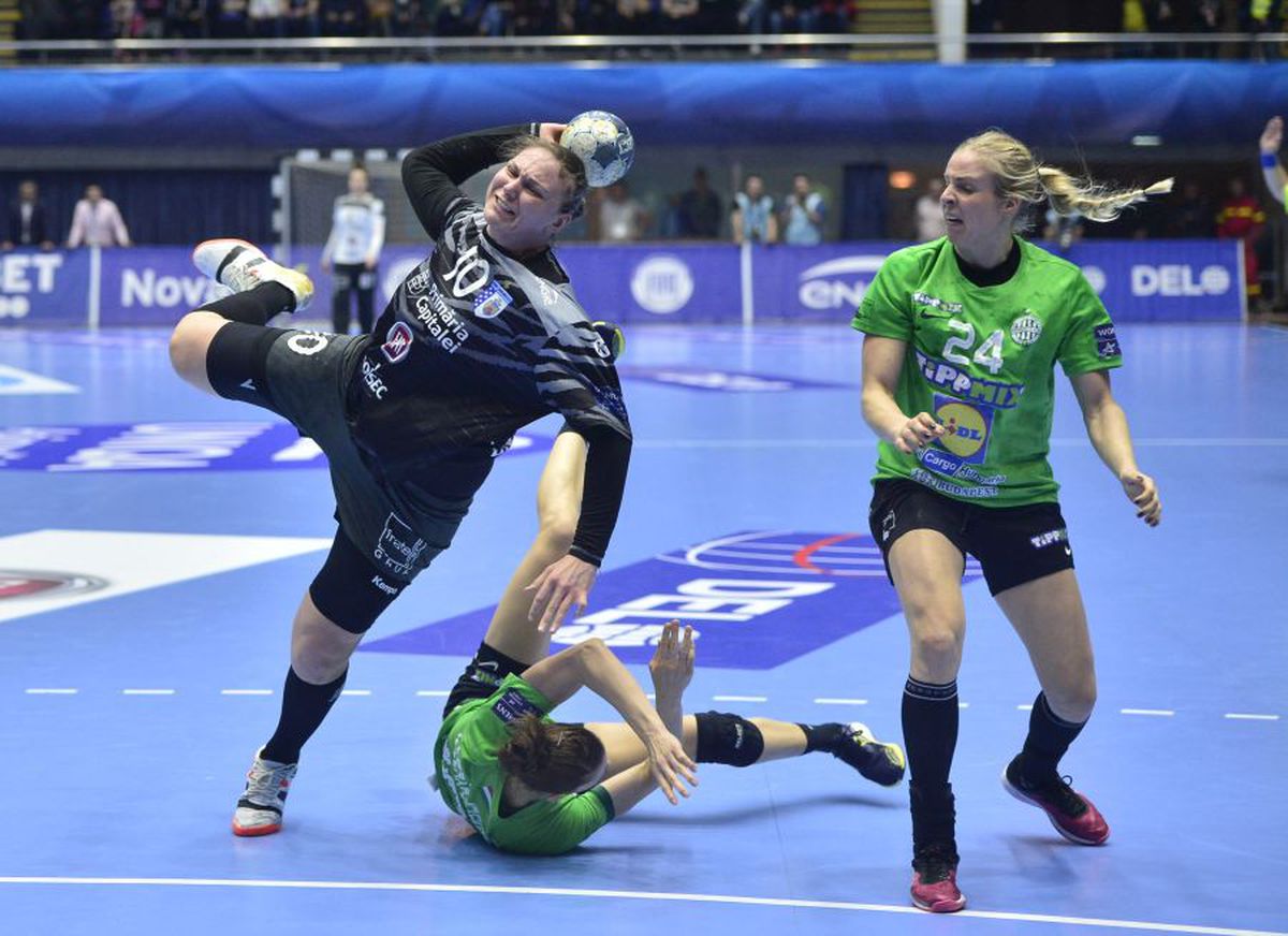 CSM BUCUREȘTI - FERENCVAROS 27-24 // „Tigroaicele” au făcut un pas mare spre „sferturile” Ligii Campionilor! Neagu și Cvijic, cele mai bune de pe teren