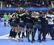 CSM BUCUREȘTI - FERENCVAROS 27-24 // Cristina Neagu vrea să aducă Liga Campionilor în România: „Mă bucur că am rămas, putem ajunge departe împreună”