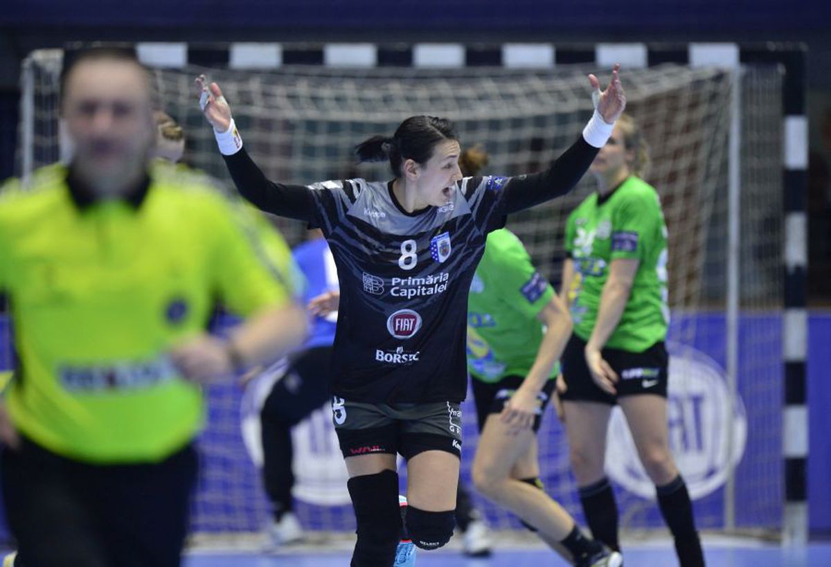 CSM BUCUREȘTI - FERENCVAROS 27-24 // „Tigroaicele” au făcut un pas mare spre „sferturile” Ligii Campionilor! Neagu și Cvijic, cele mai bune de pe teren