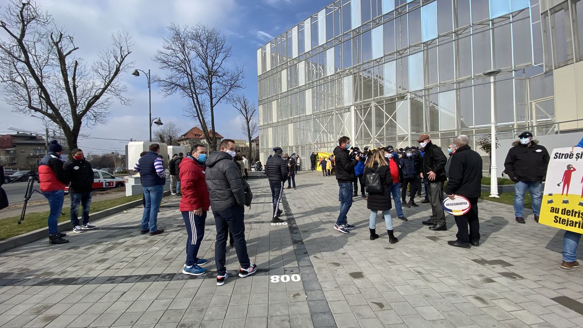 Protest Arcul de Triumf - 21.02.2020