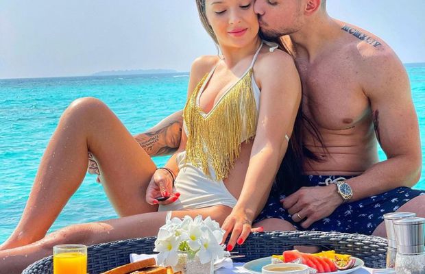 FOTO Vlăduța Lupău l-a marcat pe viață » Fostul campion cu CFR și-a etalat din nou tatuajul dedicat soției