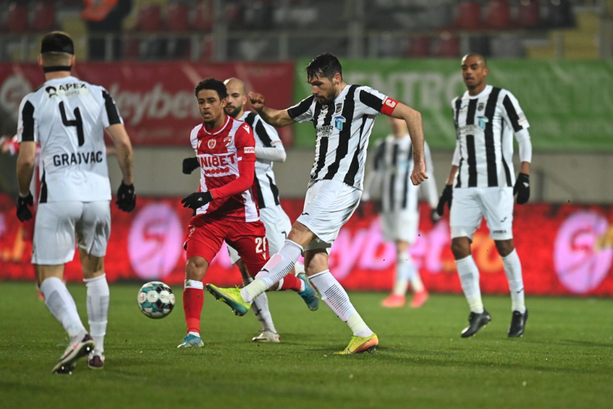 Probleme pentru Dinamo la meciul cu Viitorul! Gane nu-i va avea pe cei mai importanți doi jucători