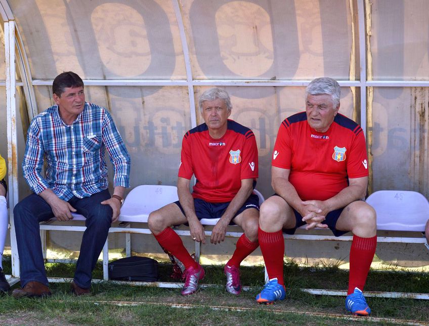 Lajos Sătmăreanu, în dreapta imaginii / (foto: arhiva GSP)
