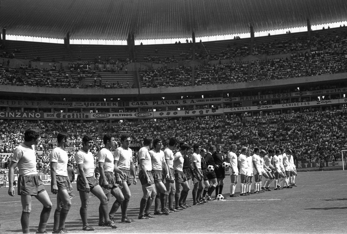 Lajos Sătmăreanu - Imagini de colecție din cariera legendei de la Steaua