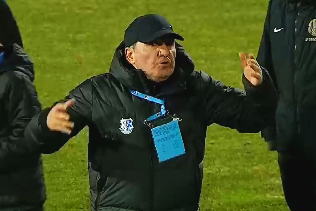 Gică Hagi și-a vărsat nervii pe un jucător » Imaginile surprinse imediat după eșecul cu FC Argeș
