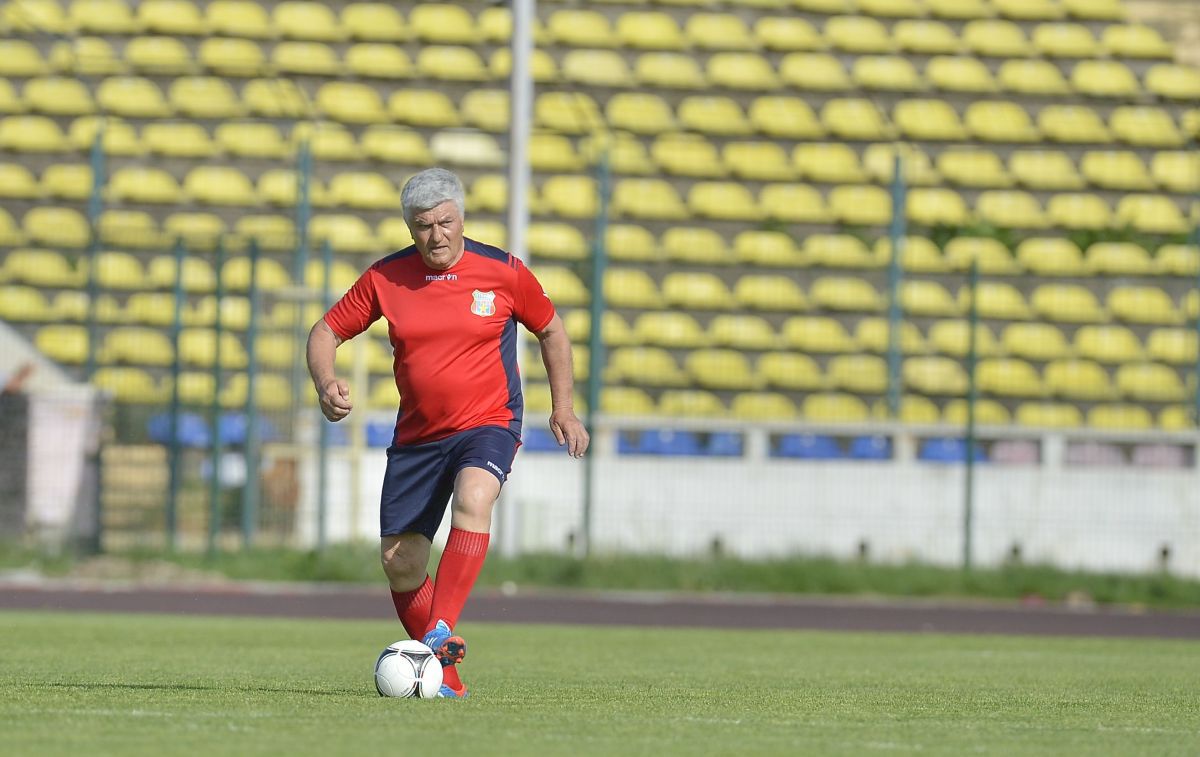 Lajos Sătmăreanu a murit la 81 de ani » GSP republică un interviu de colecție cu legenda Stelei: românul care era la nivelul lui Cruyff și fotbalul de azi: „O nebunie! Unde se va ajunge?!”