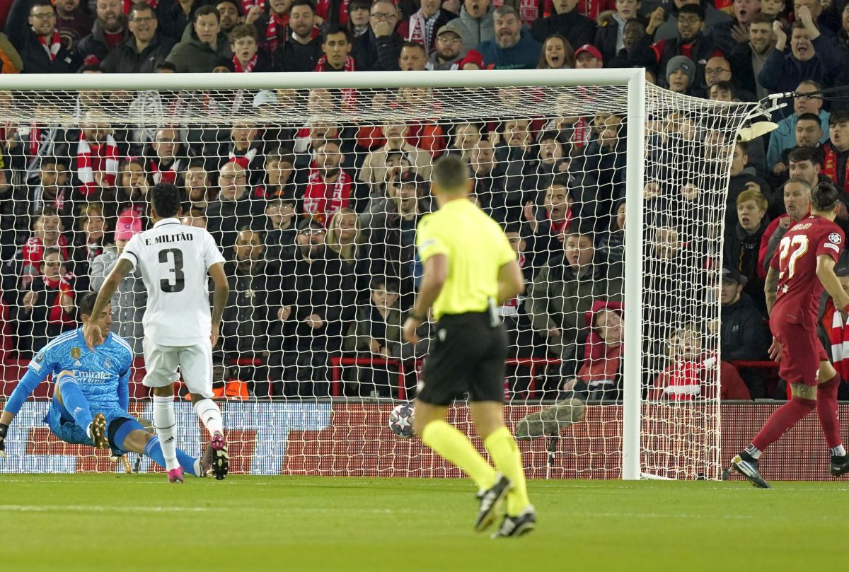 Liverpool - Real Madrid 2-5 » Trupa lui Jurgen Klopp, dezmembrată sub ochii lui Istvan Kovacs. Cum s-a descurcat arbitrul român