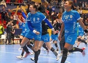 FRH, comunicat ferm după evenimentele de la CSM București - Rapid: „Dorim să eliminăm așa ceva din sălile unde se joacă handbal”