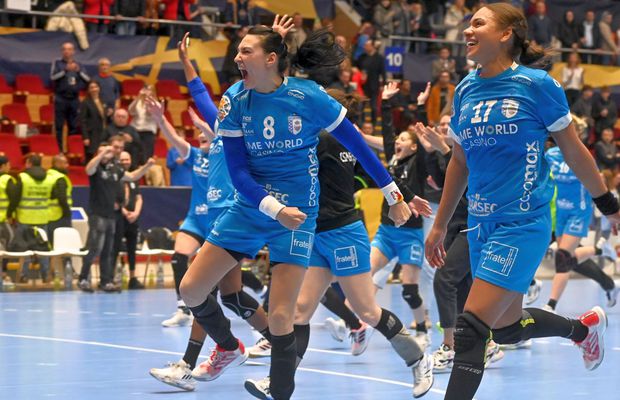 FRH, comunicat ferm după evenimentele de la CSM București - Rapid: „Dorim să eliminăm așa ceva din sălile unde se joacă handbal”